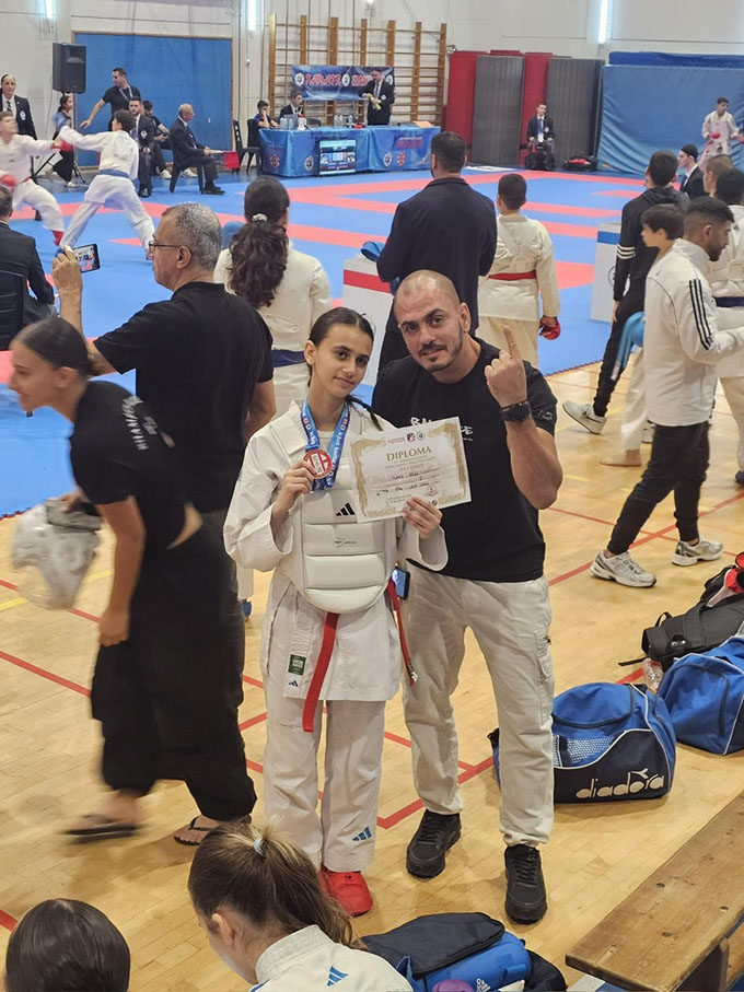 أمطار من الميداليات والإنجازات في بطولة موديعين القطرية للكراتيه